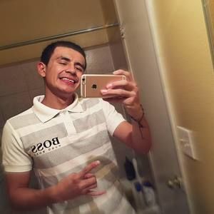 Meet your Posher, Carlos